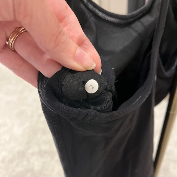 Lululemon Power Y Tank | Size 2 | Black | Shelf Bra | Only Worn Once! - Picture 4 of 4